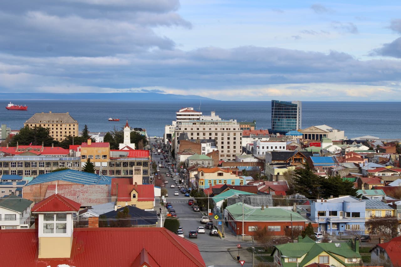 Vista costera de Punta Arenas